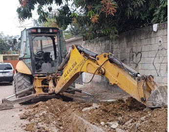 Alcaldía de Comayagua repara sistema de alcantarillado sanitario colapsado en Barrio La Independencia
