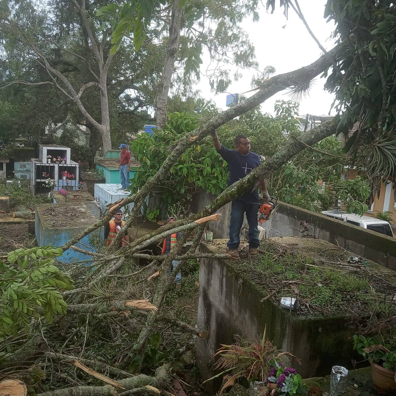 ¡Seguimos activos y al servicio de la comunidad!