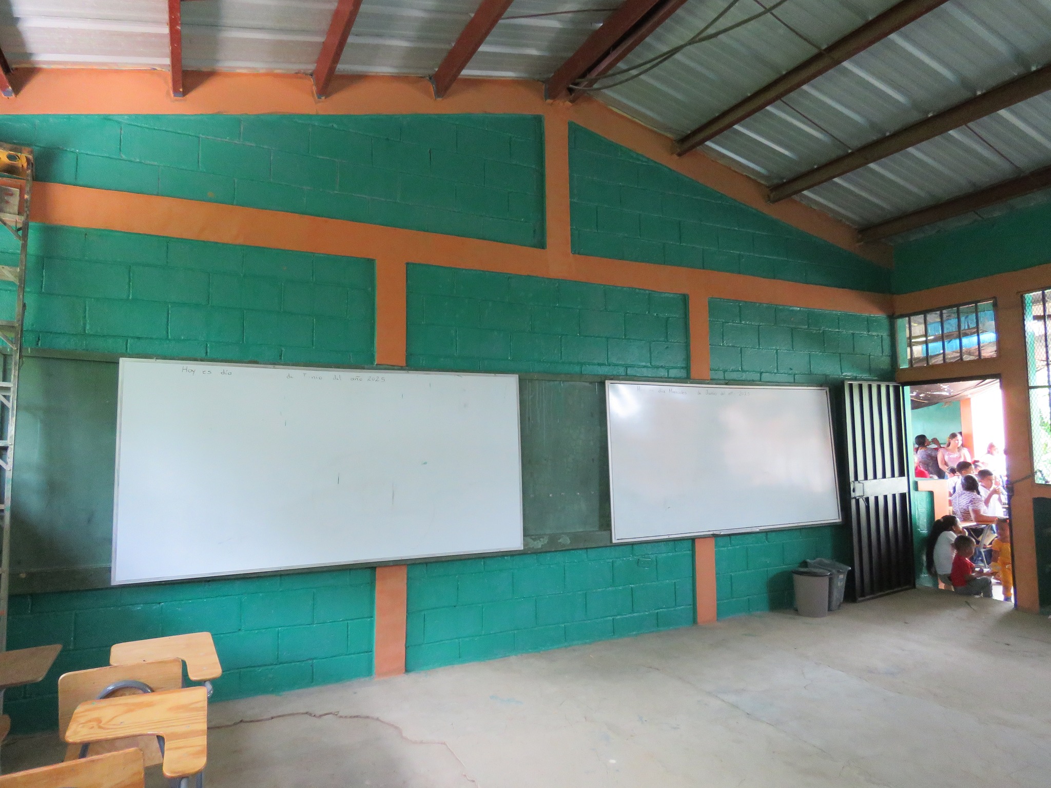 Alcaldía de Comayagua fortalece la educación en la comunidad de Lomas del Cordero con obras significativas